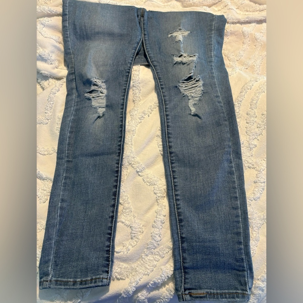Levi’s Distressed 710 Super Skinny Jeans - Picture 3 of 5
